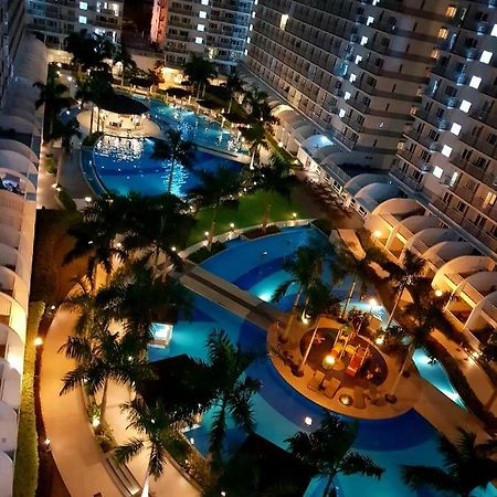 The Palawanos Home At Shell Residences Манила Экстерьер фото